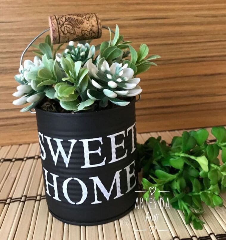 Decoração com latas