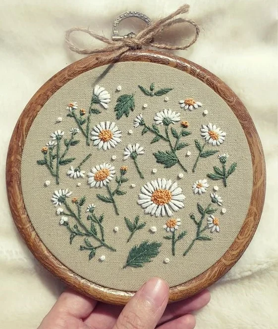 Bastidor bordado, com bordado a mão
