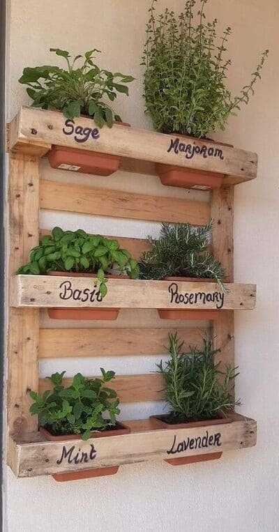 PALLET NA DECORAÇÃO - IDÉIAS PARA INSPIRAR E COMEÇAR A FAZER 19