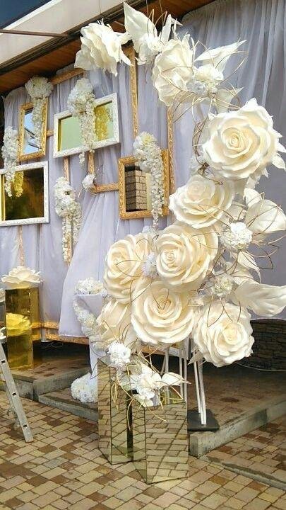 DECORAÇÃO COM FLORES 10