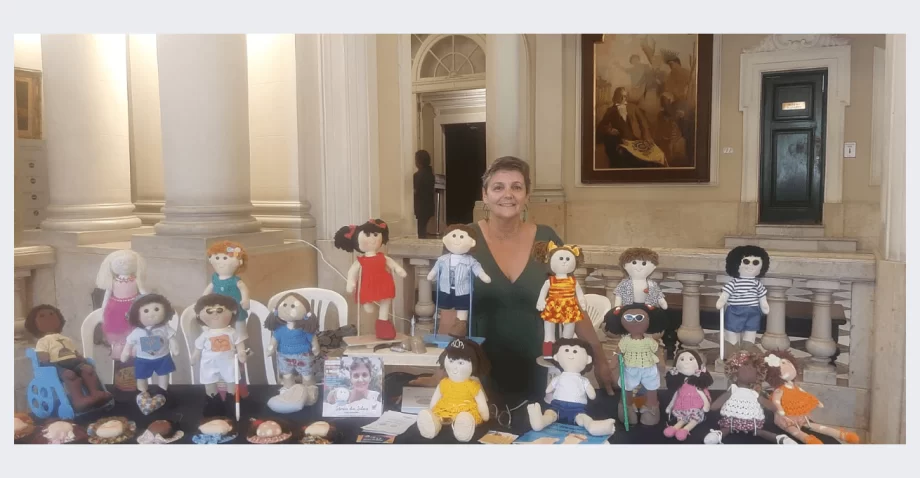 INCLUSÃO SOCIAL NO ARTESANATO INCLUSIVO 2