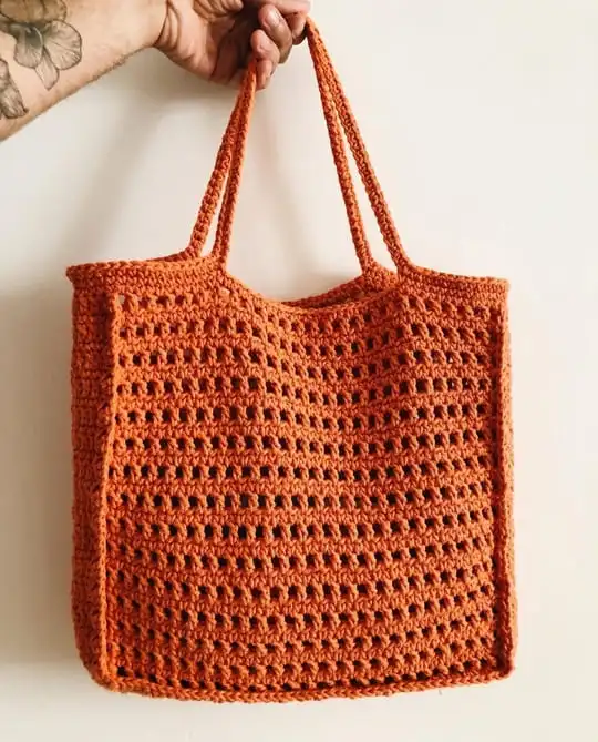 Bolsa de Crochê: A Elegância e Luxo do Artesanato Feito à Mão 12