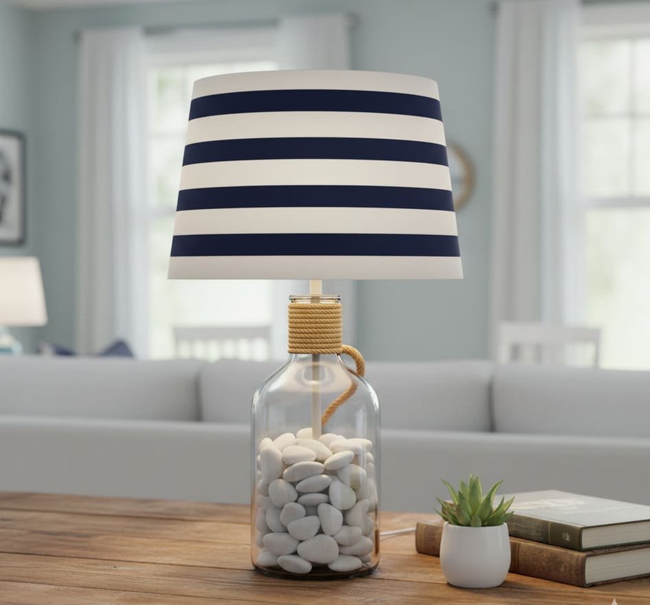 Tons de azul: charme, equilíbrio e inspiração para decorar e criar 2 Abajur com garrafa de vidro e tons de azul
